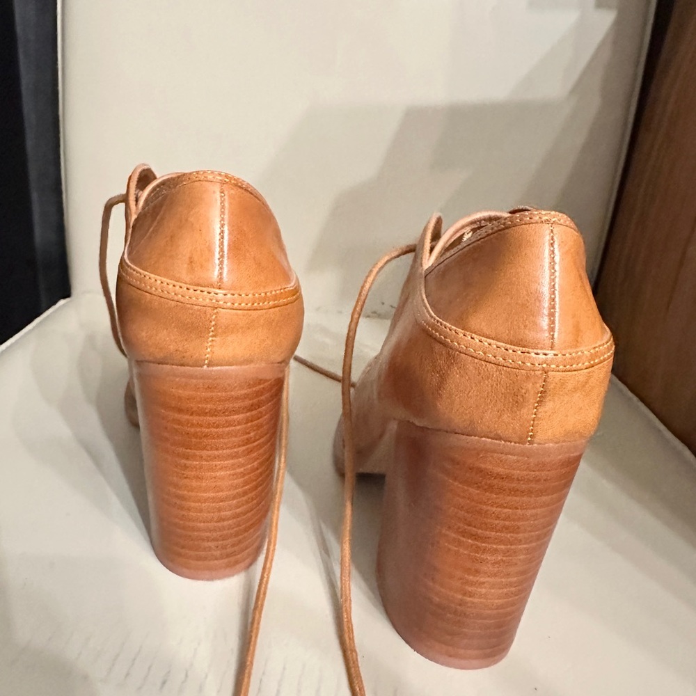 Vintage Kelsi Dagger Cognac Leather Lace-Up Block Heel Oxfords - Picture 7 of 8